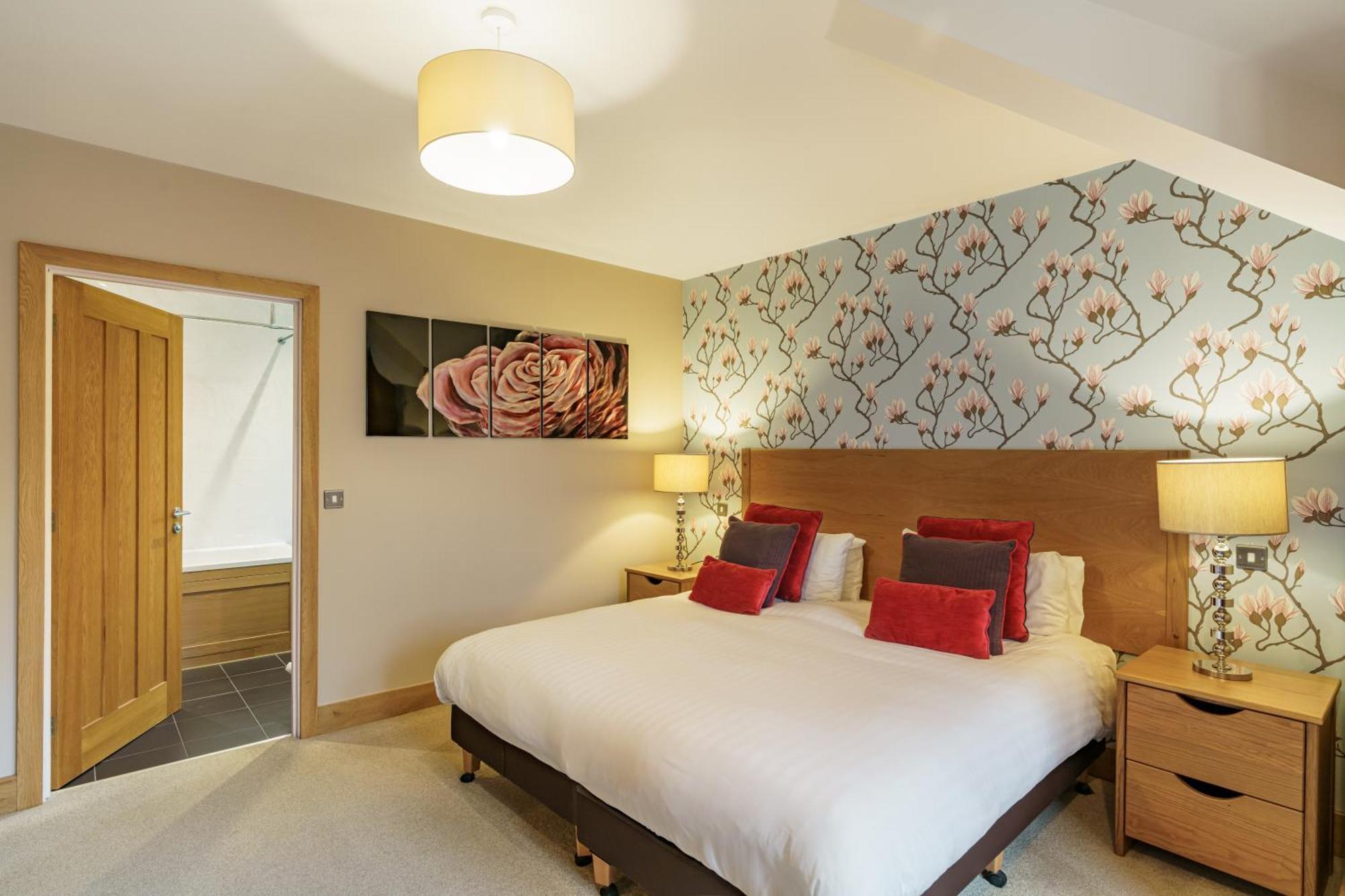 Lakeland Apartment At Windermere Marina Village 鲍内斯温德米尔 外观 照片